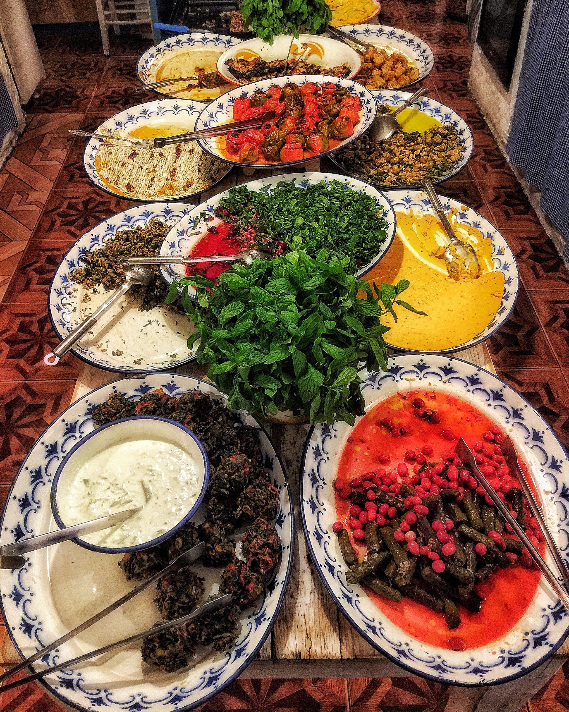 KİMSECİKLER YOKKEN ALAÇATI - ASMA YAPRAĞI LOKANTASI