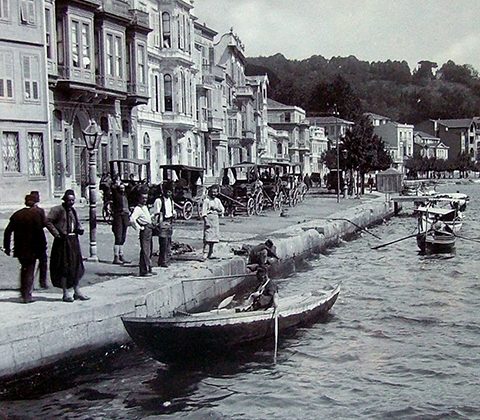Mazisi İle Yaşayan Unutulmaya Yüz Tutmuş Bir Boğaz Köyü Büyükdere