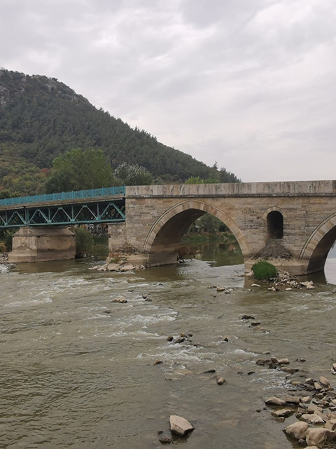 500 Yıllık Taşköprü Üzerinde Tarihe Yolculuk Gezmek Yetmez