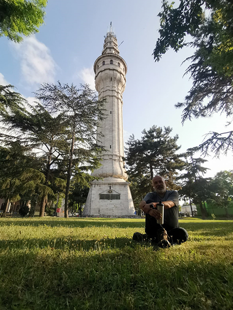 Ağa Bir Çocuğun Oldu (Bölüm I)